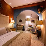 Апарт-отель Paul's Fantasia Boutique 4*