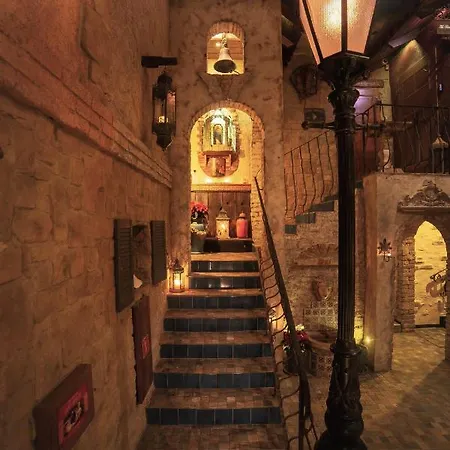 Paul's Fantasia Boutique Στσέτσιν