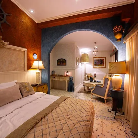 Апарт-отель Paul's Fantasia Boutique 4*