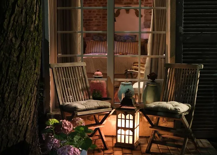 Paul's Fantasia Boutique Lejlighedshotel 4*